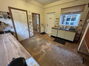 Photo 4- click for photo gallery